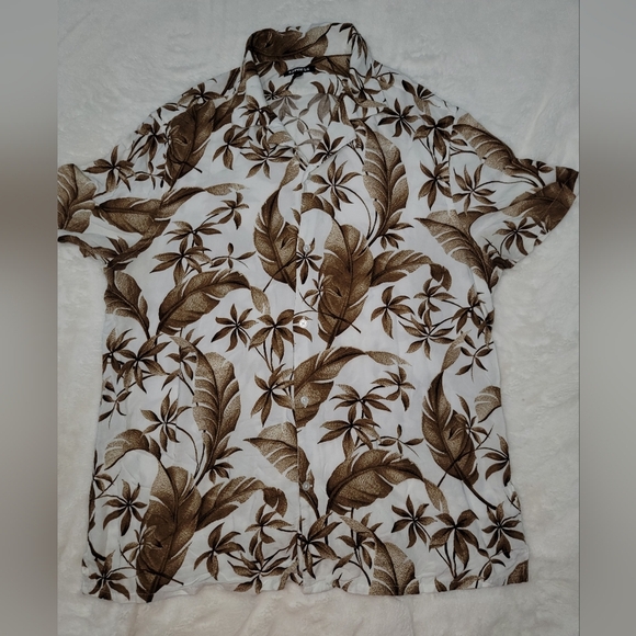 Express Brown and White Casual Button Down Shirt with Tropical Print - Picture 1 of 8